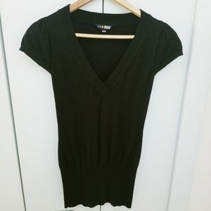 3/$45 | SWS V-Neck Shortsleeve Sweater Top